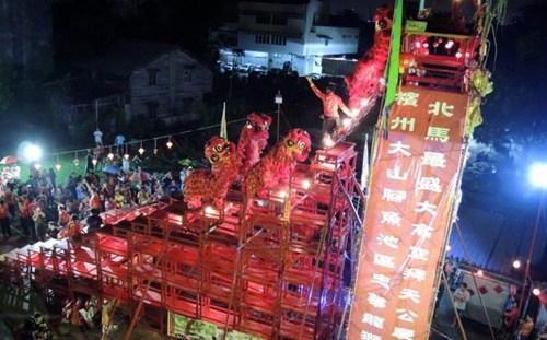 免费马会资料大全，解锁赛马的智慧与乐趣