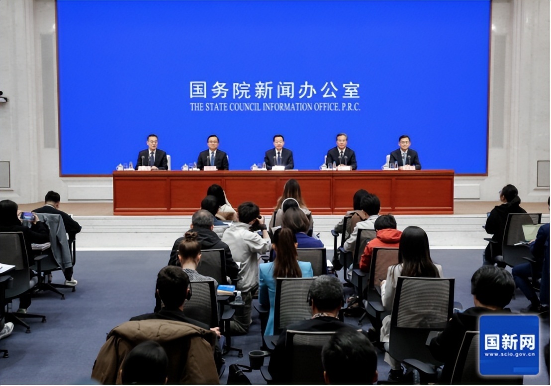 历届山东省委班子，传承与发展中的坚实力量